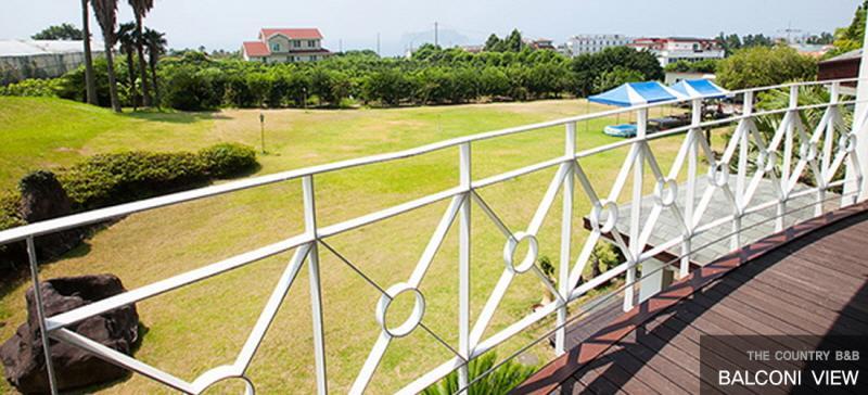 Jeju Land Pension Seogwipo Ngoại thất bức ảnh