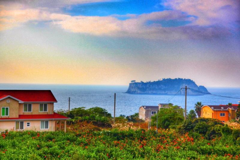 Jeju Land Pension Seogwipo Ngoại thất bức ảnh